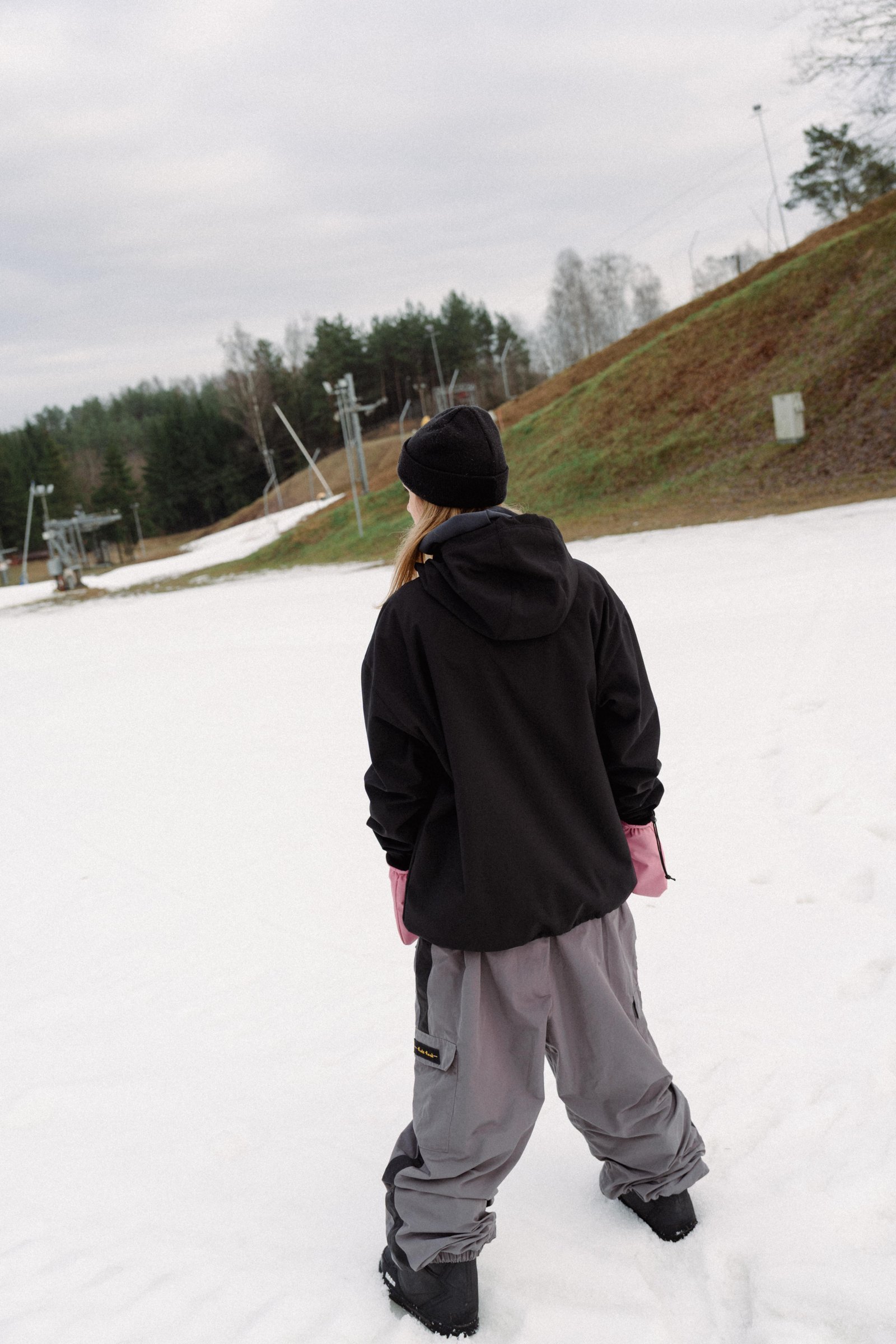 GREY BAGGY HH PANTS - Image 3