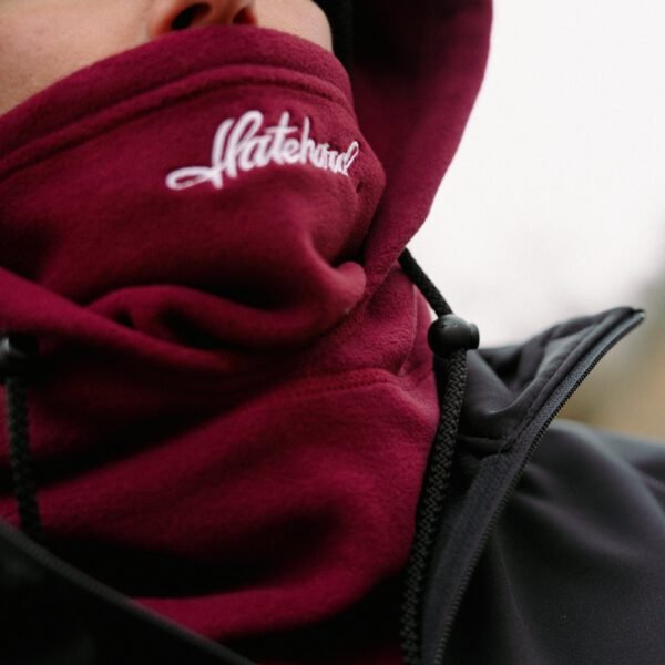 BURGUNDY HH NECKWARMER